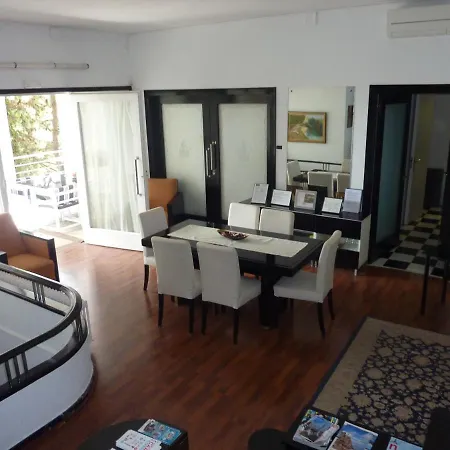 Дом отдыха Casa Vilaro Park Guell Барселона