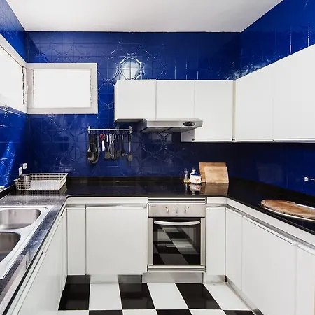Casa Vilaro Park Guell 4*